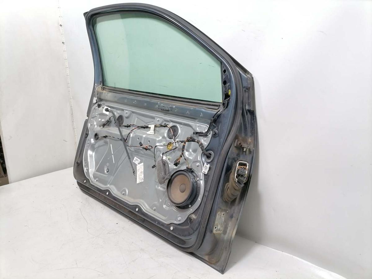 VW Polo 9N3 original T&uuml;r vorn links LC7V Anthrazitblau 3-T&uuml;rer Rohbau Bj.2009